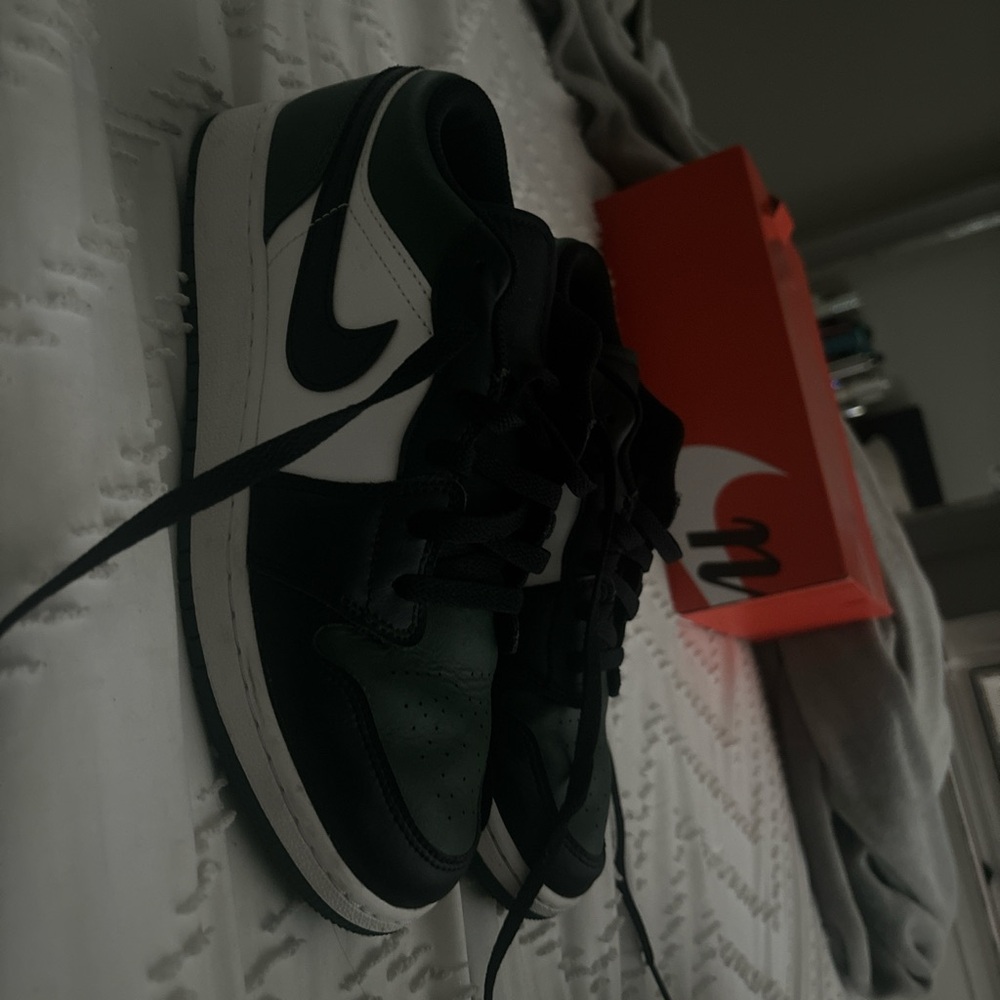 Dark Green Retro Jordan 1's